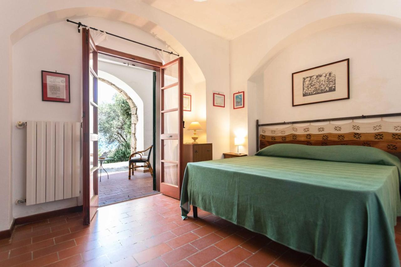 Bed and Breakfast Il Posto Delle Fragole Castro  Exterior foto