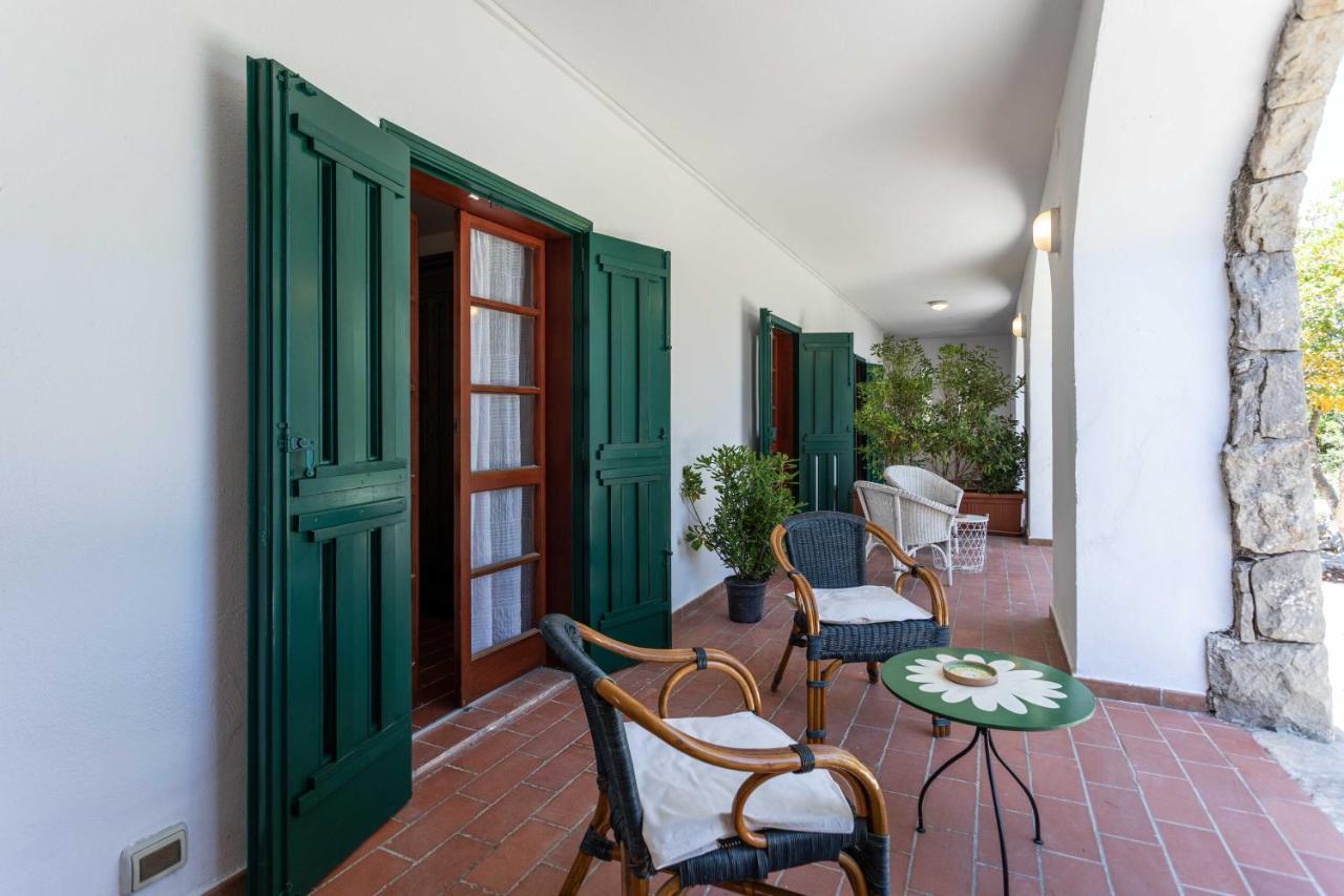 Bed and Breakfast Il Posto Delle Fragole Castro  Exterior foto